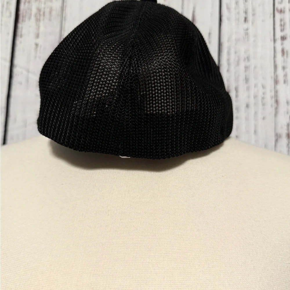 Travis Mathew Black and Gray Hat‎